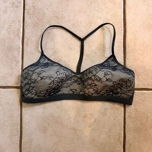 Lululemon live in lace bralette size large